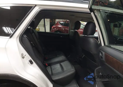 2015 Subaru Outback 2.5I Limited из США, поврежденный, VIN 4S4BSALC8F3219483